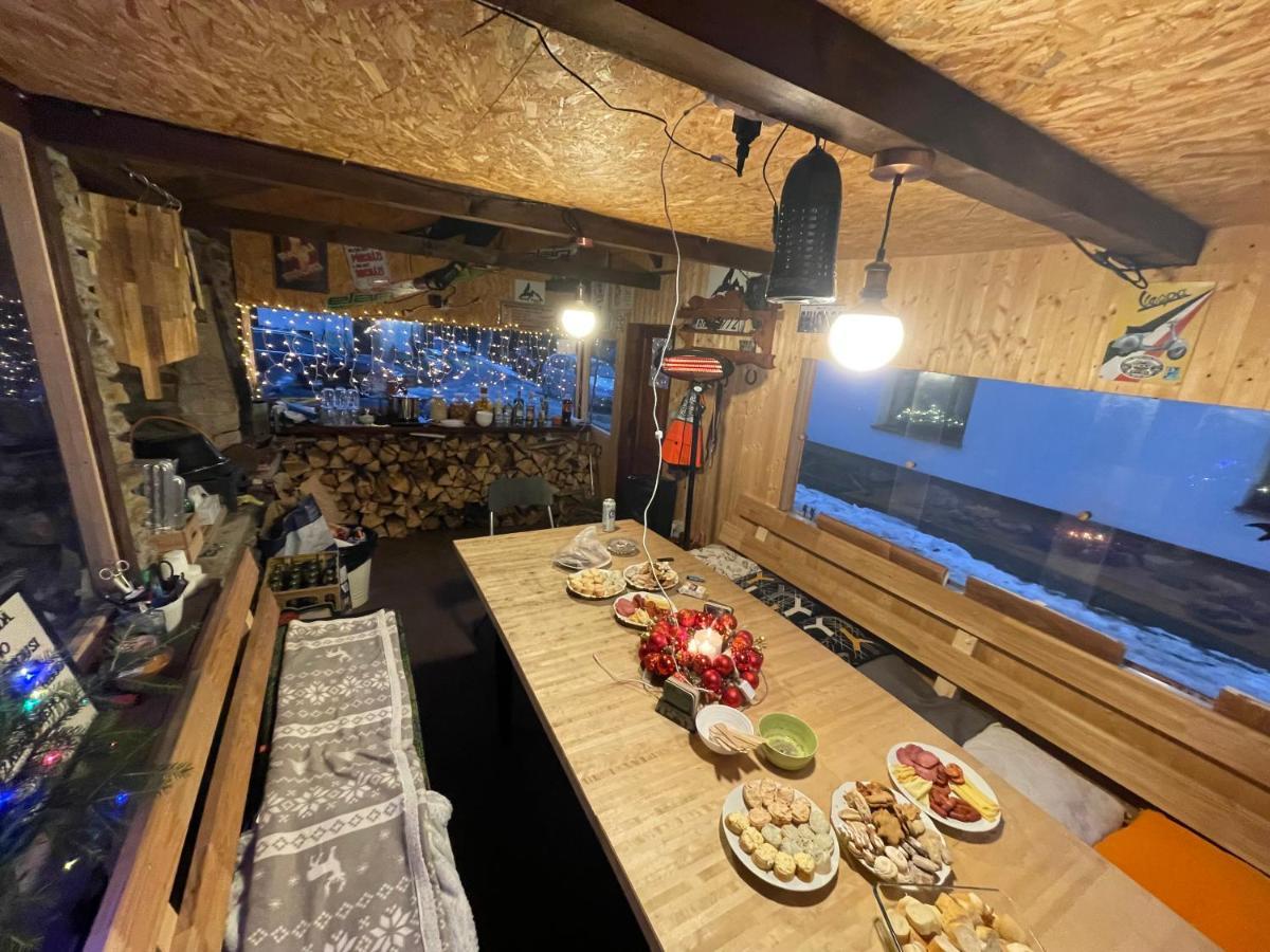Wolf House Klinovec Hotel Loučná pod Klínovcem Exterior foto